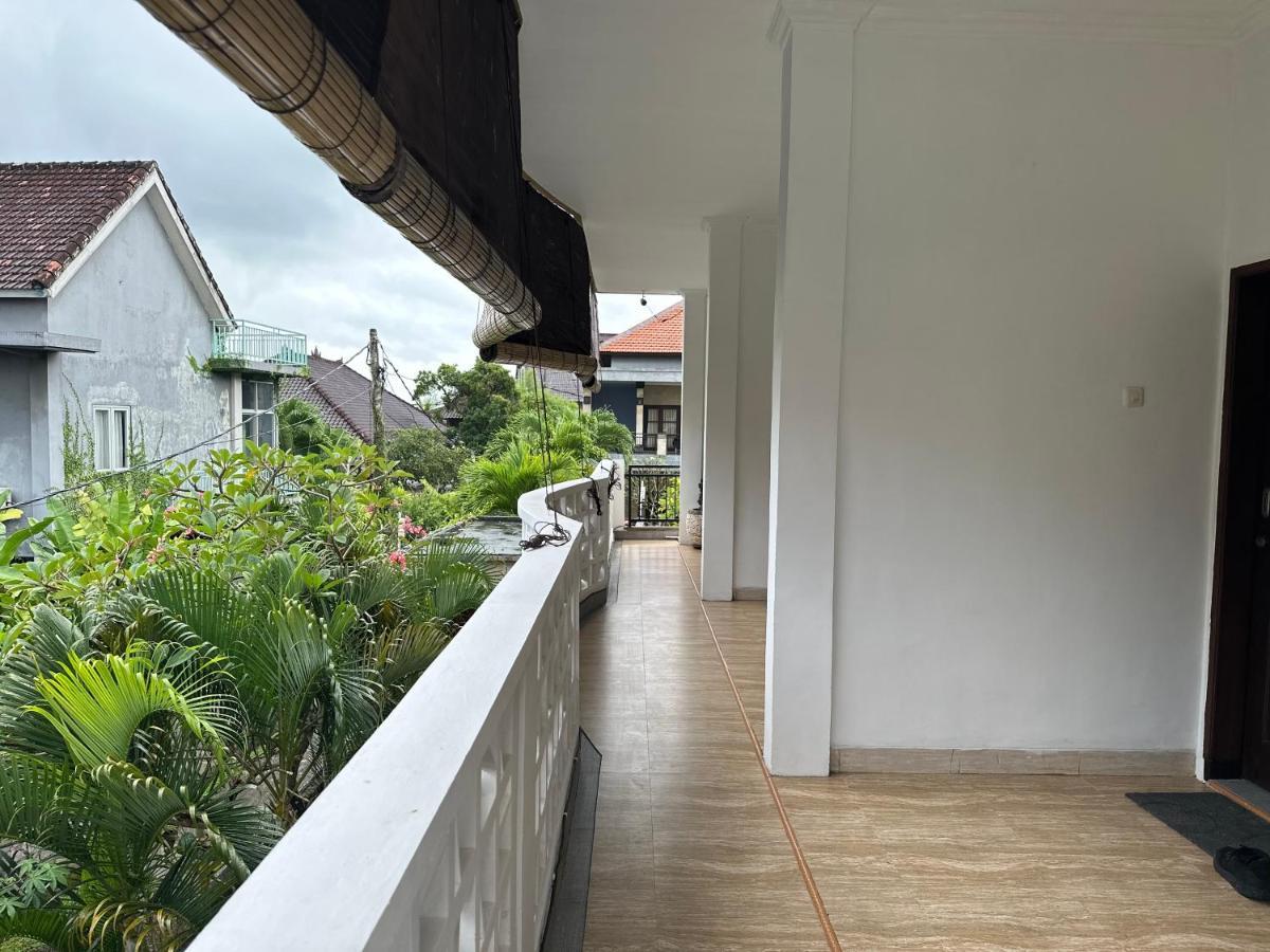 Koming Guest House Canggu Eksteriør bilde